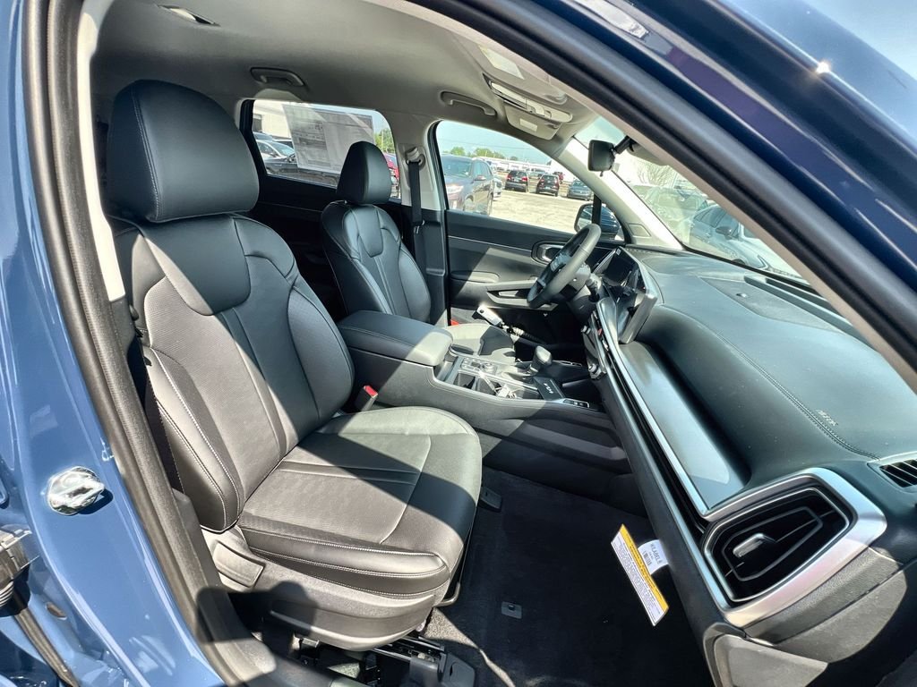 New 2026 Black Kia S image 24