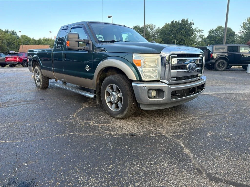 Used 2011 Blue Ford Lariat image 8