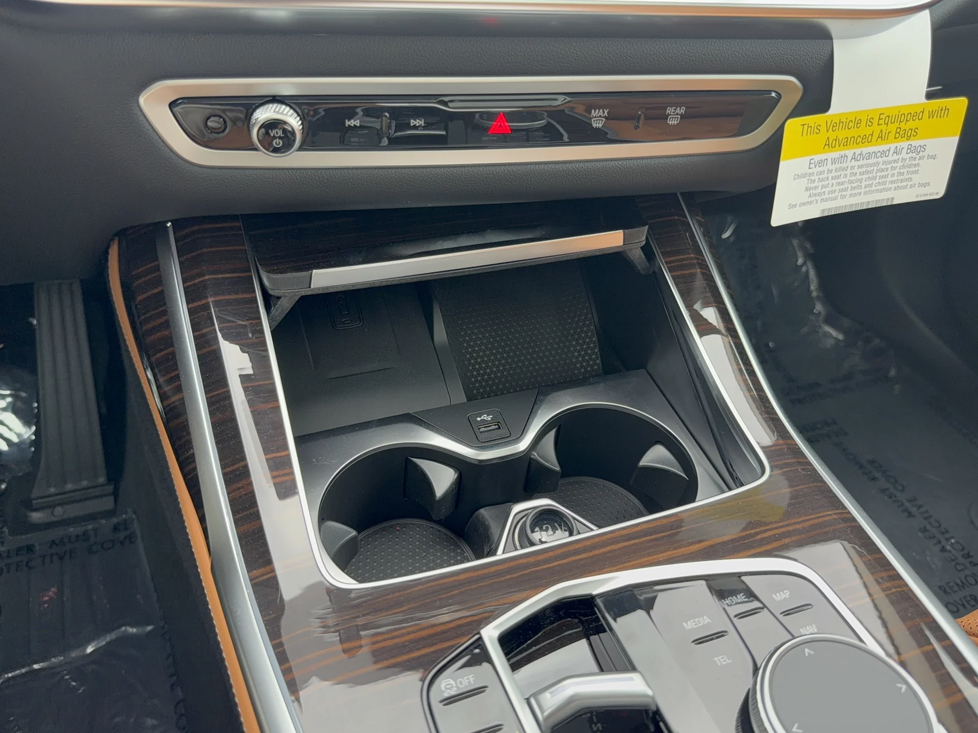 New 2026 Skyscraper Grey Metallic BMW xDrive40i image 20
