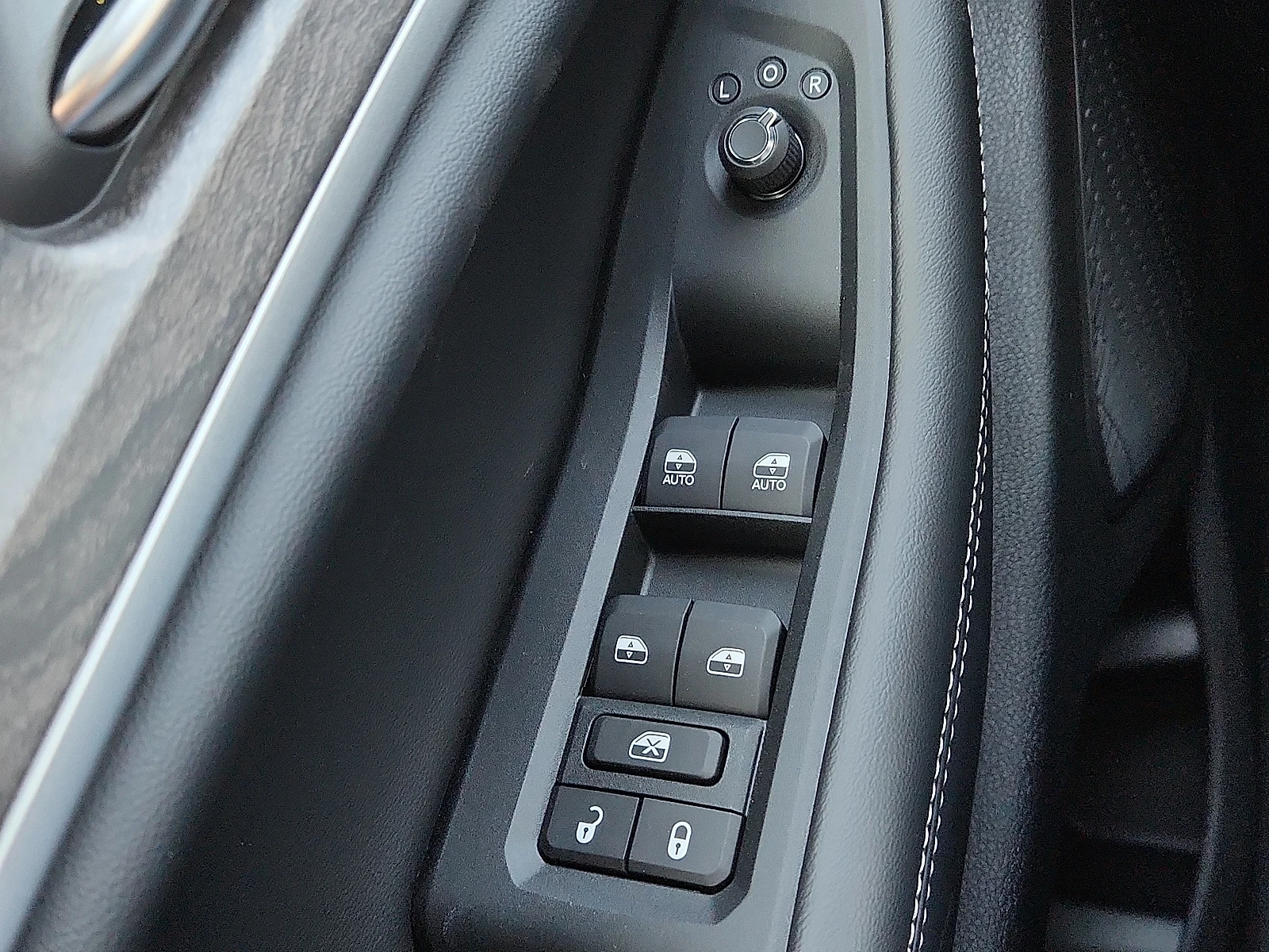 New 2027 Black Jeep LAREDO 4X4 image 18