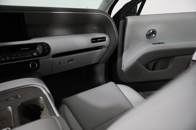 New 2026 Gray Hyundai SEL Premium 8P image 22