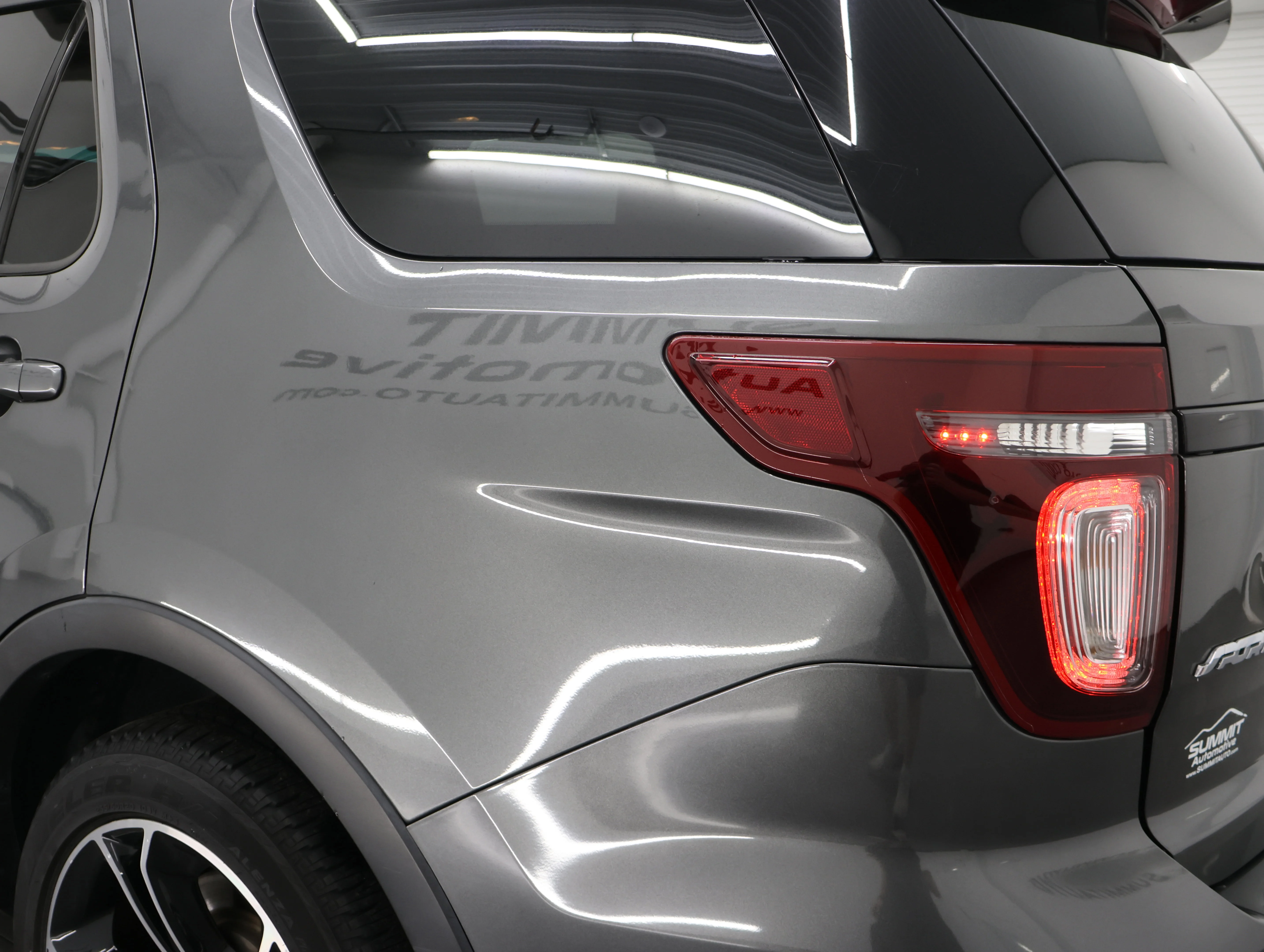 Used 2015 Magnetic Metallic Ford Sport image 31