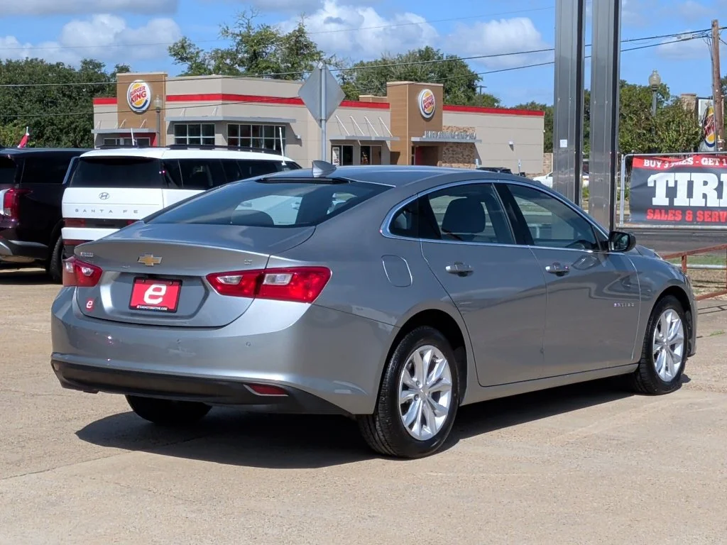 Used 2025 Gray Chevrolet LT image 8