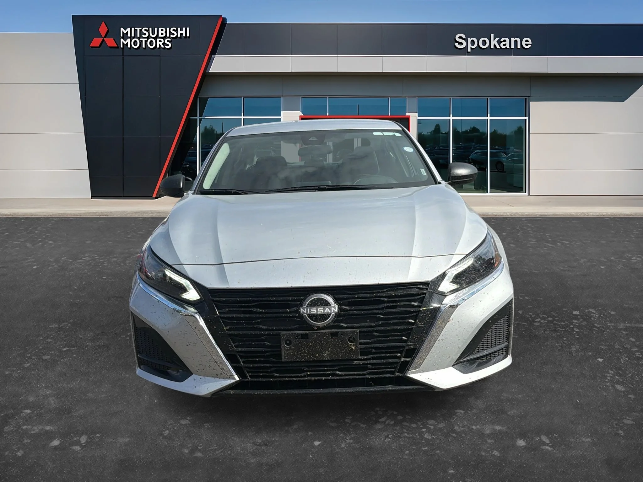 Used 2025 Brilliant Silver Metallic Nissan SV image 2