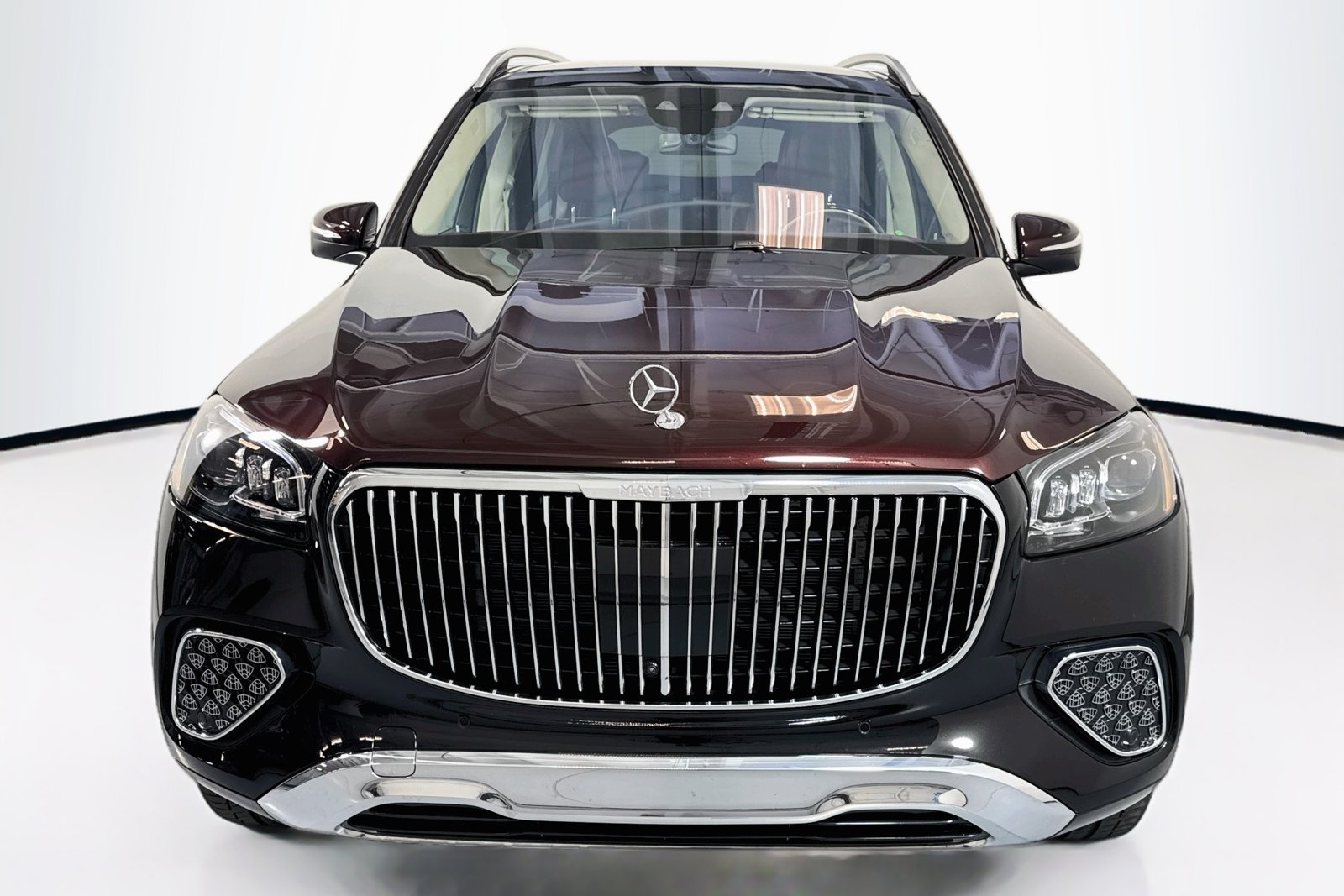 Used 2024 Obsidian Black Metallic Mercedes-Benz Maybach GLS 600 image 2