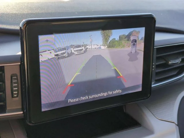 Used 2022 Gray Ford XLT image 22