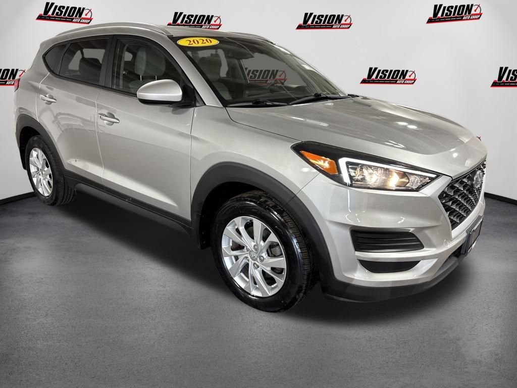 Used 2020 Silver Hyundai Value image 3