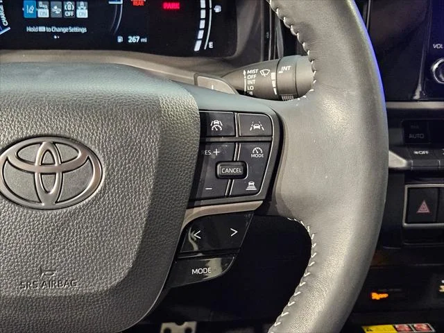 Certified Used 2025 PRECIOUS METAL Toyota  image 28