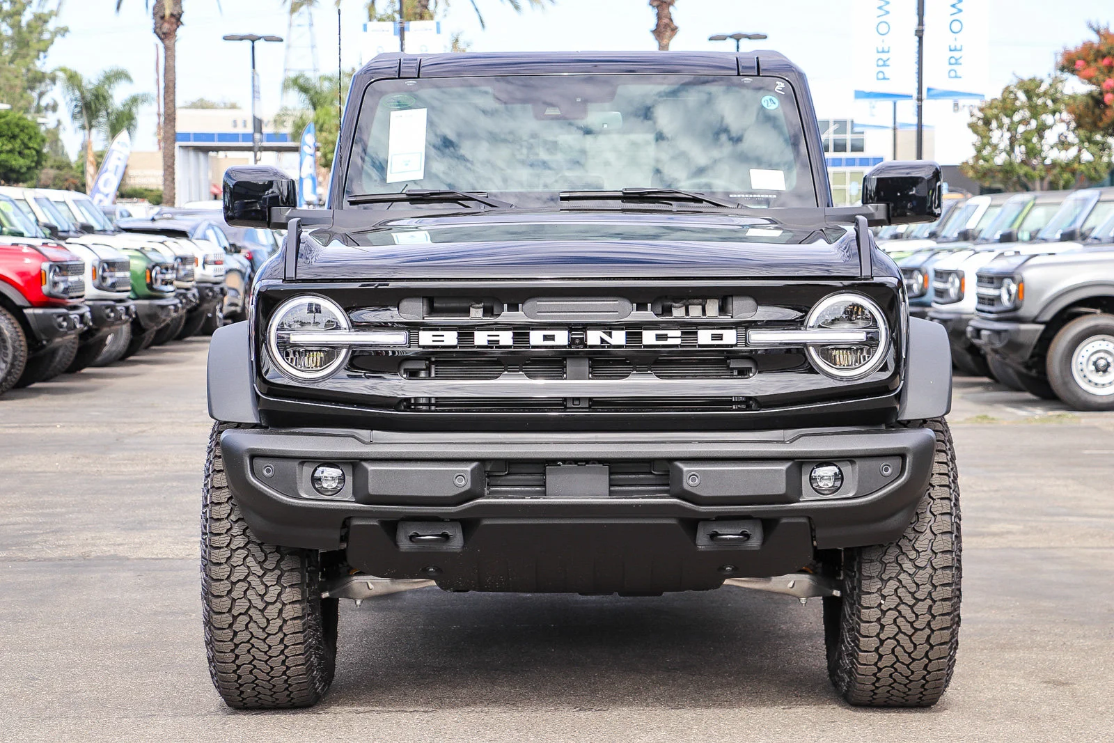New 2026 Shadow Black Ford Outer Banks® image 2