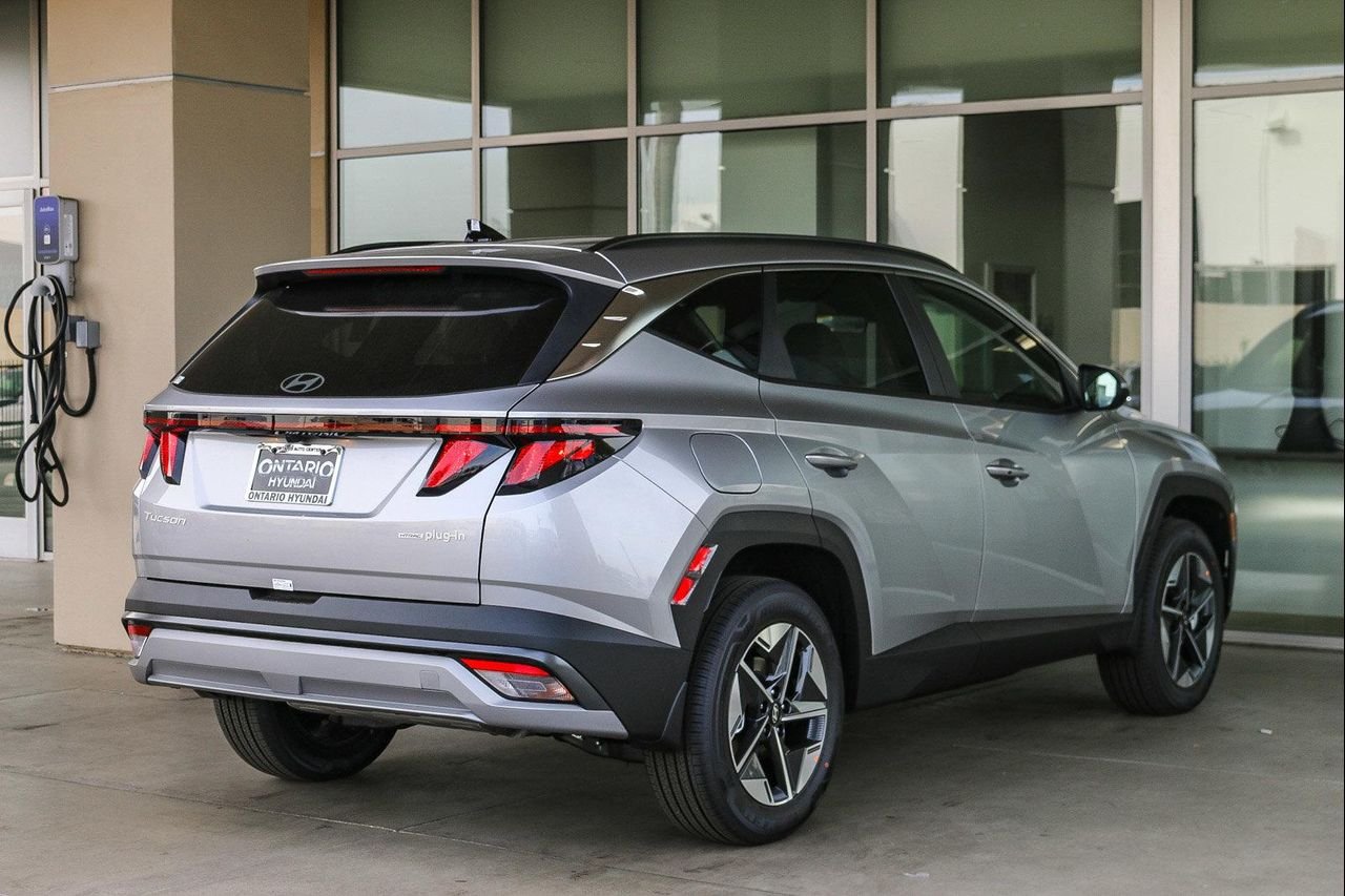 New 2026 Silver Hyundai SEL image 36
