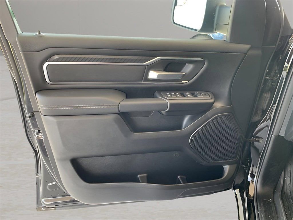 2026 RAM 1500 Big Horn/Lone Star - Photo 13