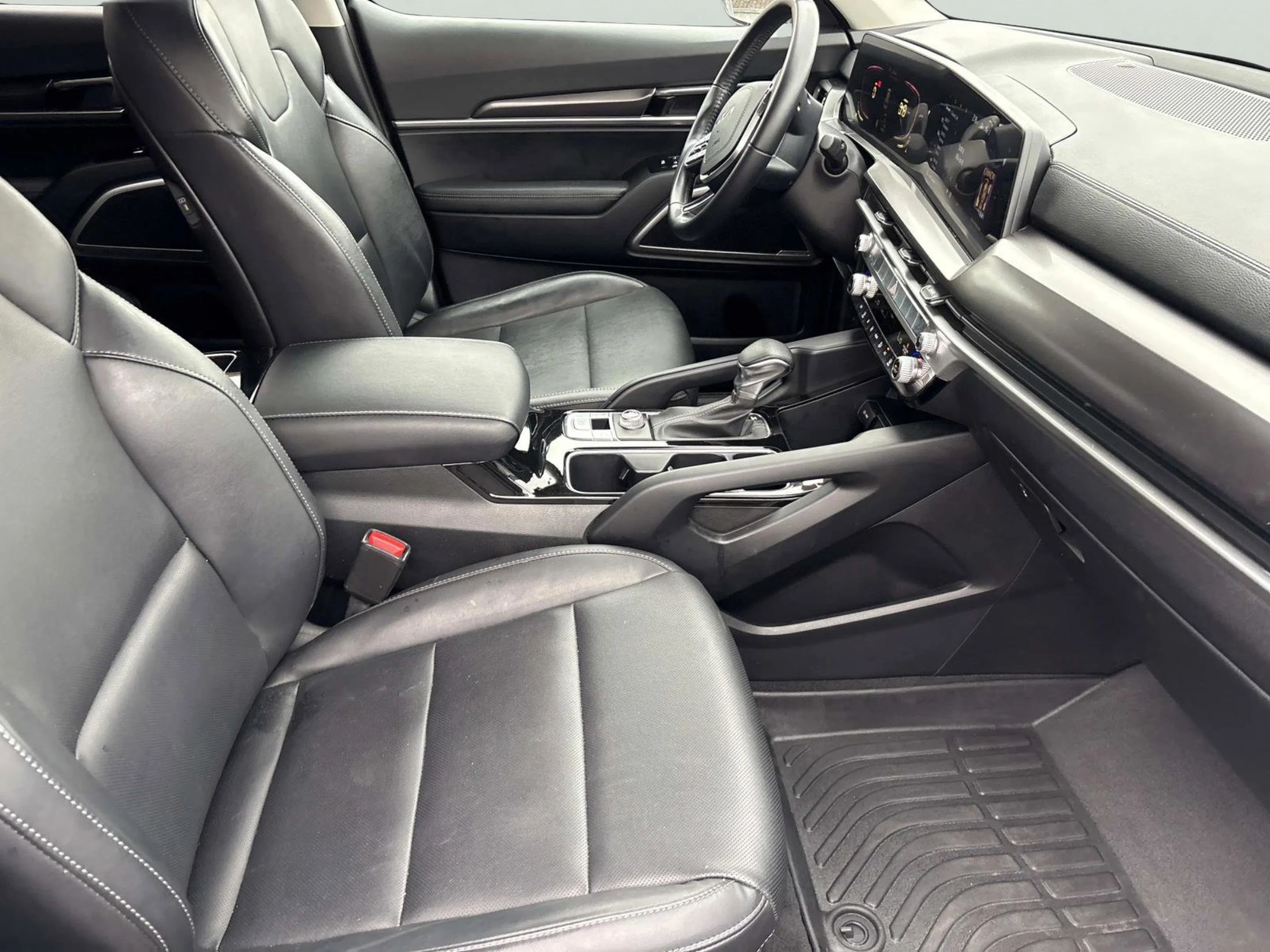 2023 Kia Telluride LX - Photo 23