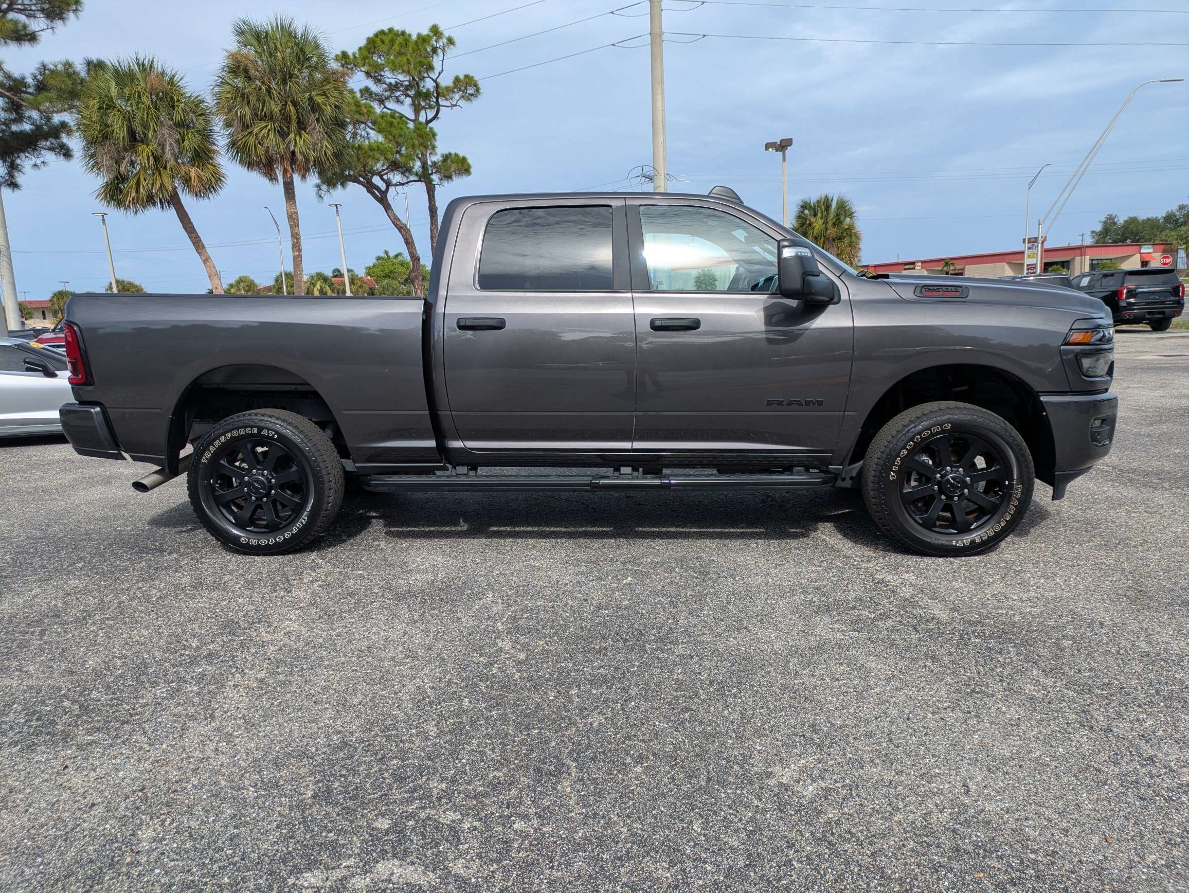 Used 2025 Granite Crystal Metallic Clearcoat Ram Big Horn image 4