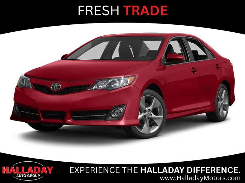 2013 Toyota Camry's photo