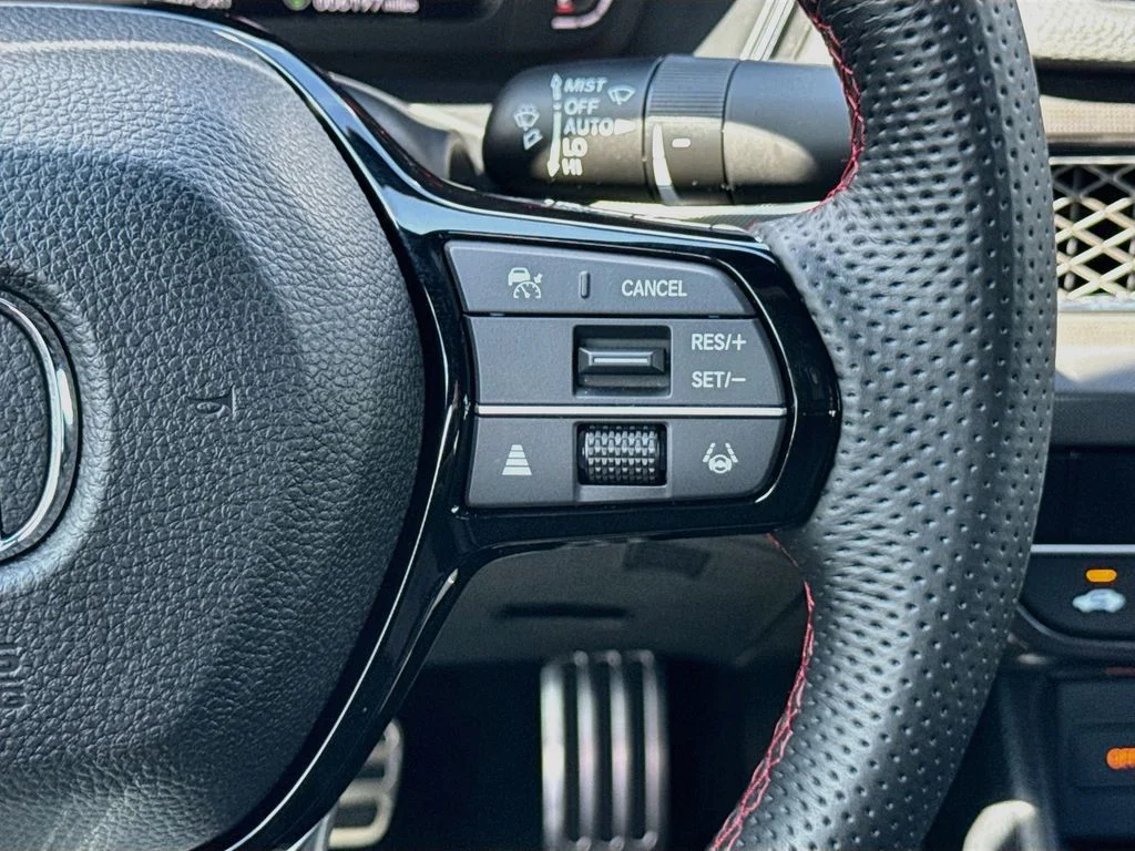 Used 2024  Acura Type S image 29