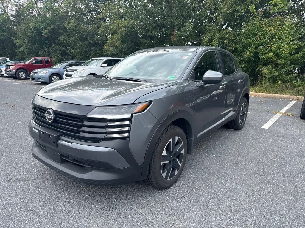 Used 2025 Gray Nissan SV image 2