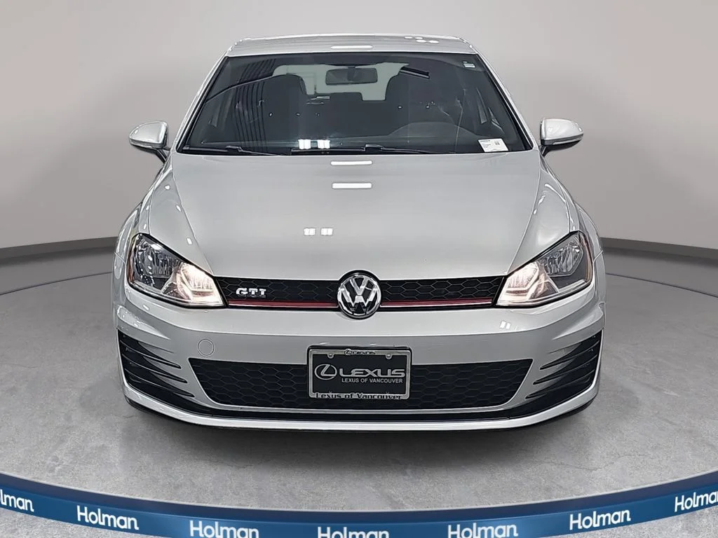 Used 2016 Silver Volkswagen S image 3