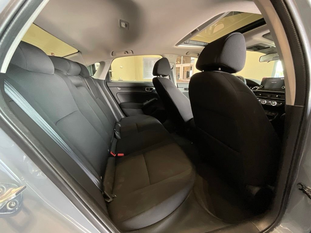 Used 2023  Honda EX image 20