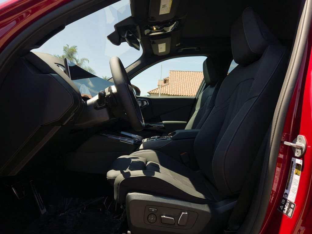 New 2026 Vegas Red Metallic BMW 30 xDrive image 7