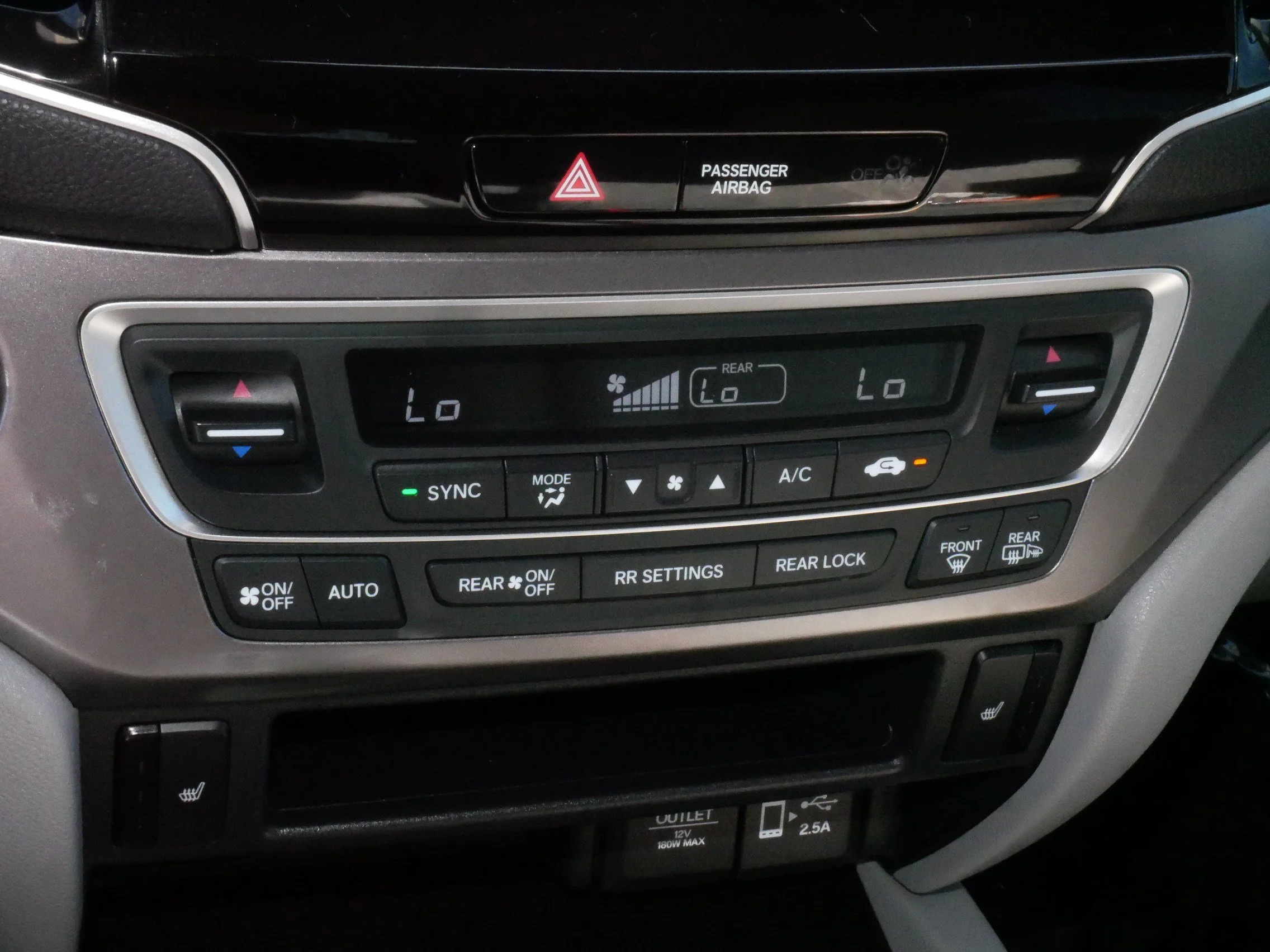 2019 Honda Pilot EX-L - Photo 23