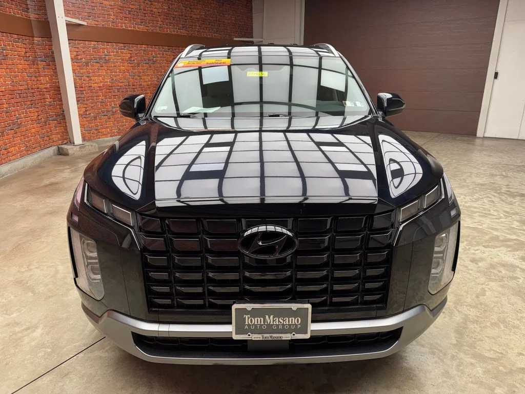 Certified Used 2025 Moonlight Hyundai SEL image 7