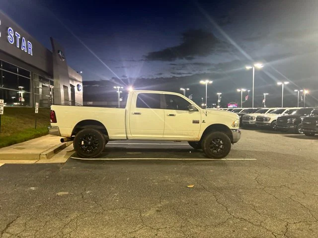 Used 2012 Bright White Clearcoat Ram SLT image 17