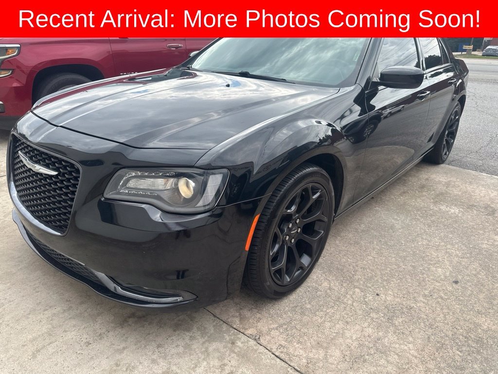 2019 Chrysler 300