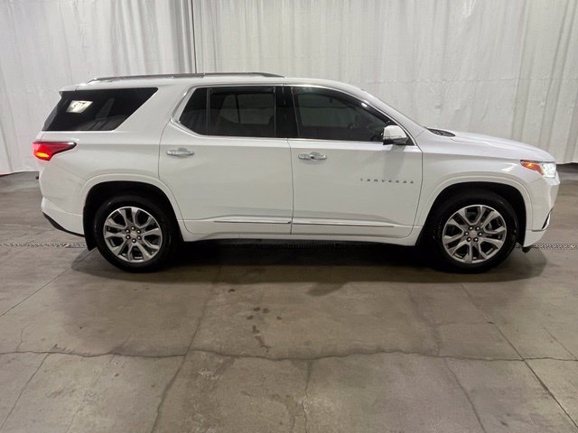 Used 2019 White Chevrolet Premier image 3