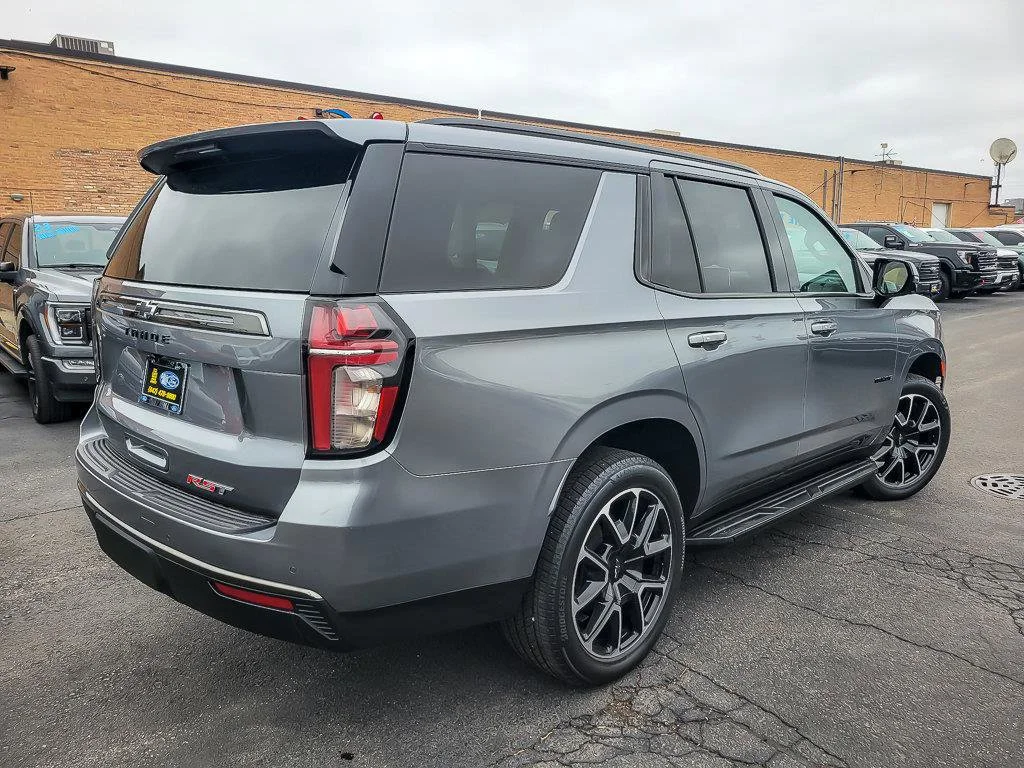 Used 2021 Satin Steel Metallic Chevrolet RST image 9