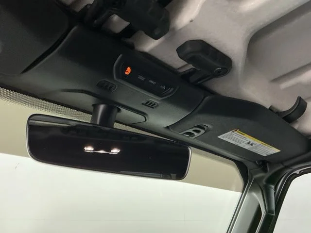 Used 2023 Silver Jeep Mojave image 21