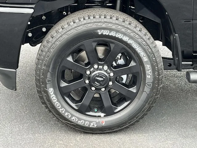 New 2026 Diamond Black Crystal Pearl-Coat Exterior Paint RAM Black Express image 12