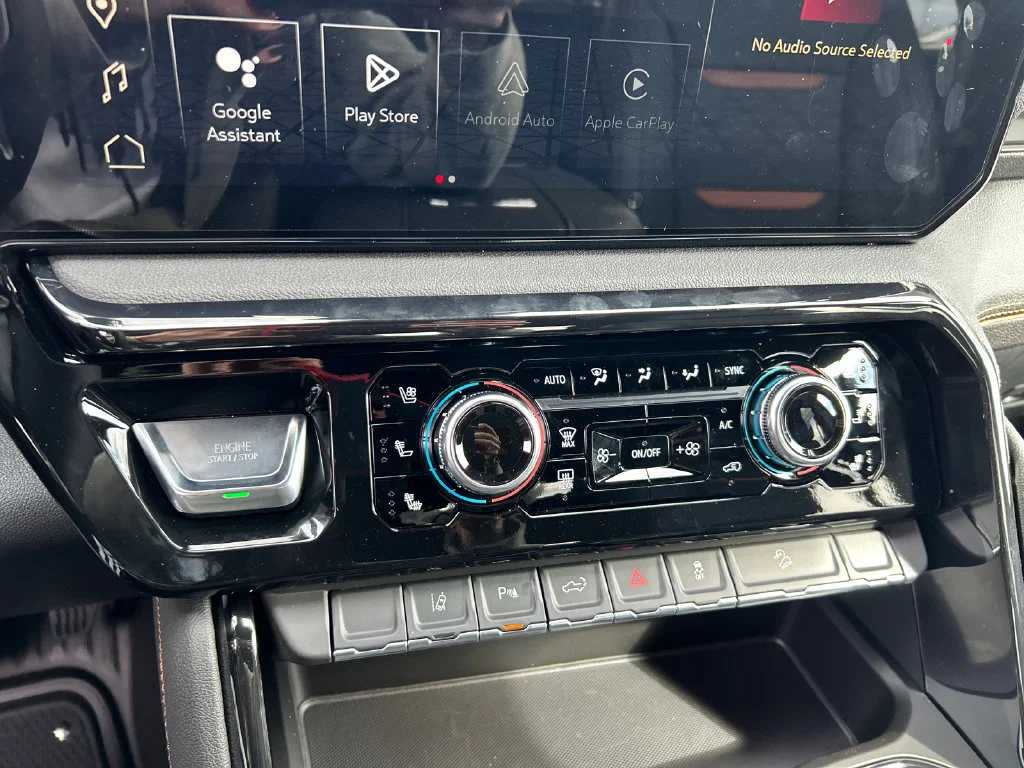 2026 GMC Sierra 2500HD AT4 - Photo 28