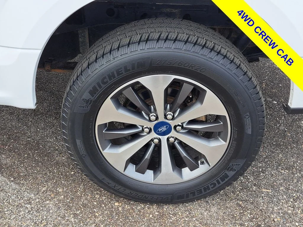 Used 2019 Silver Ford XLT image 23