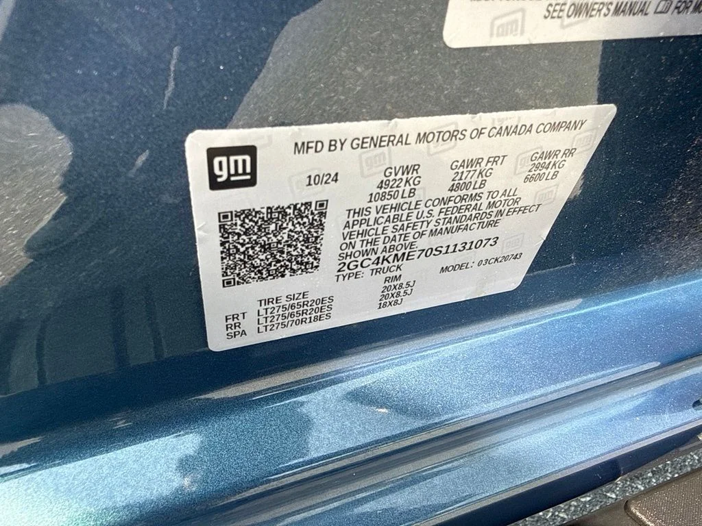 Used 2025 Blue Chevrolet Custom image 22