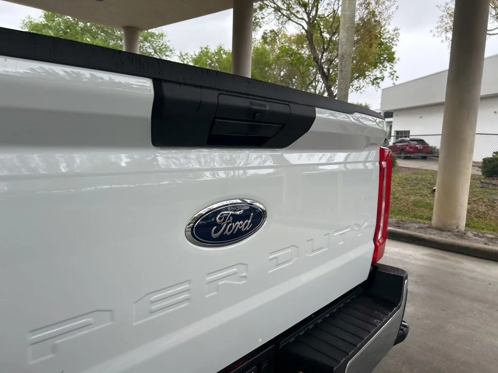 Used 2024 White Ford XLT image 23