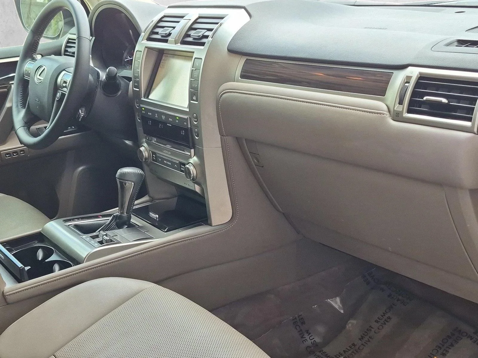 Used 2018 Silver Lining Metallic Lexus GX 460 image 23