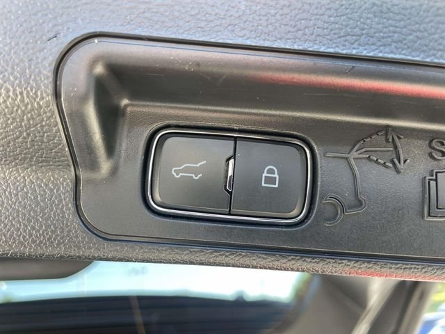 2024 Ford Explorer XLT - Photo 12
