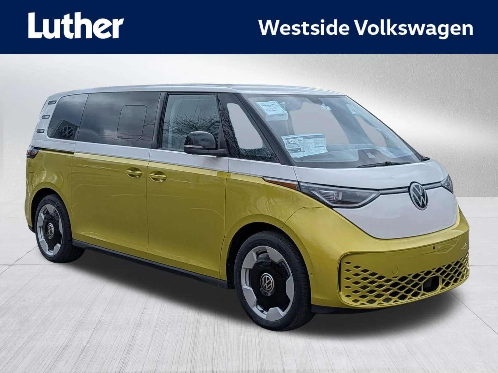 2025 Volkswagen ID. Buzz Pro S Plus 4Motion Two-Tone's photo