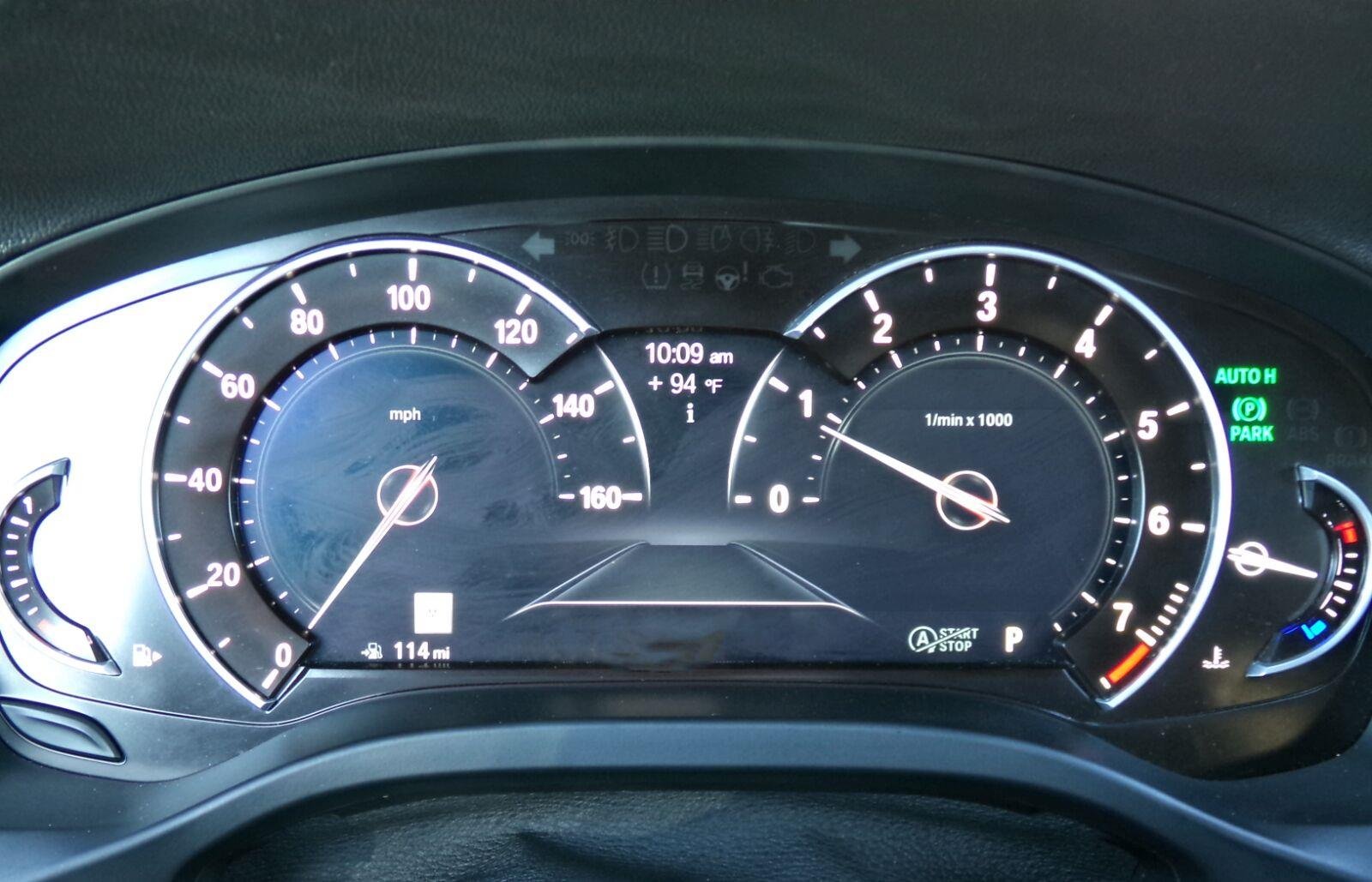 Used 2019 Jet Black BMW xDrive30i image 9