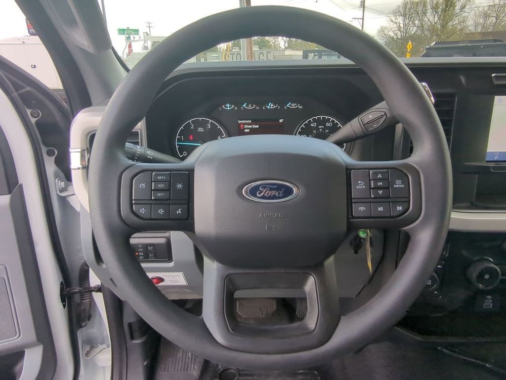 2024 Ford F-550 Super Duty Chassis Cab XL - Photo 49
