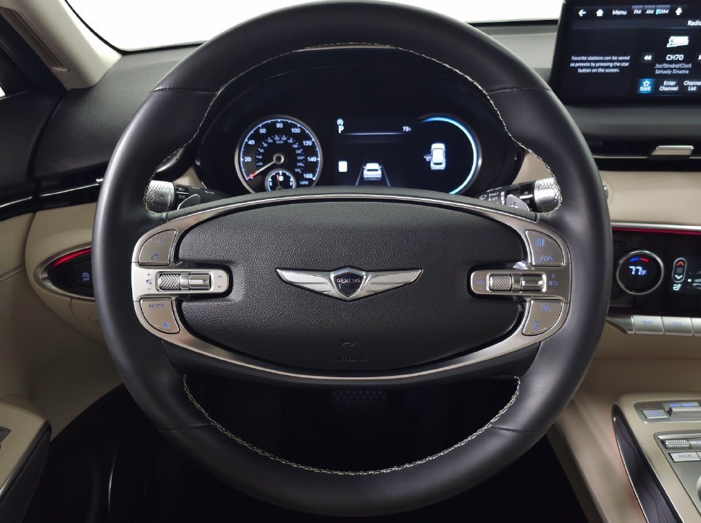 Used 2024 Black Genesis 2.5T Advanced image 19