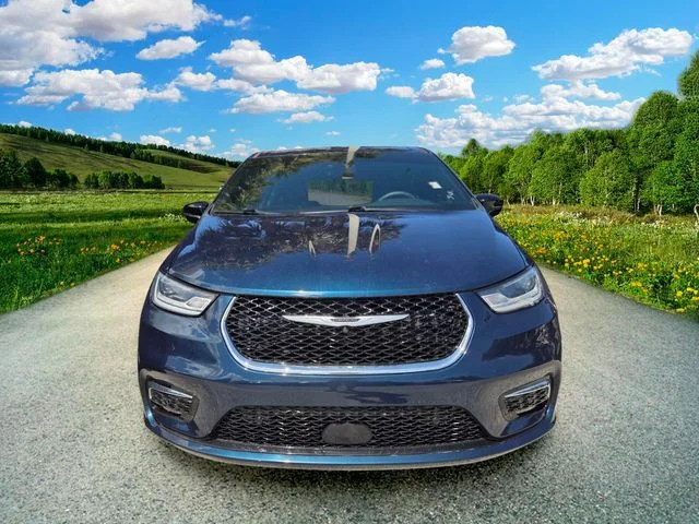 Used 2025 Blue Chrysler Select image 2