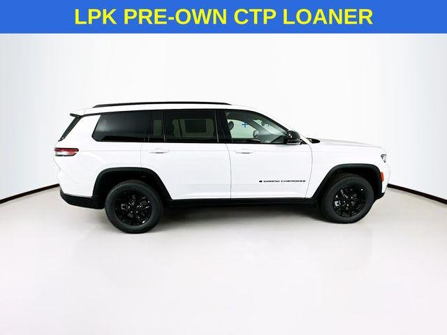 New 2024 Bright White Clearcoat Jeep Altitude X image 8