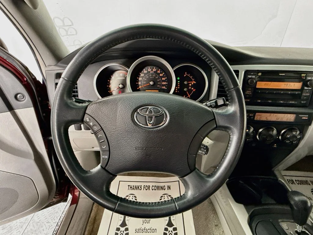Used 2007 Salsa Red Pearl Toyota SR5 image 16
