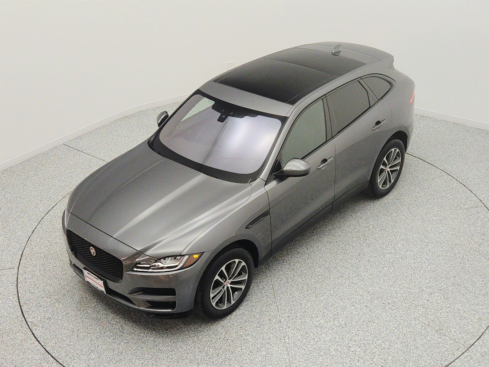 Used 2018 Corris Grey Metallic Jaguar 25t Prestige AWD image 22