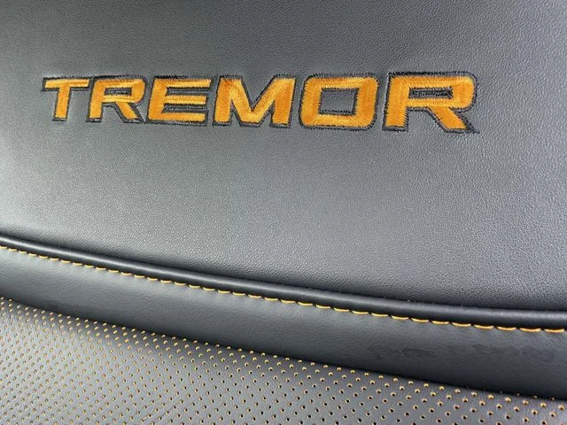 New 2025 White Ford Tremor image 15