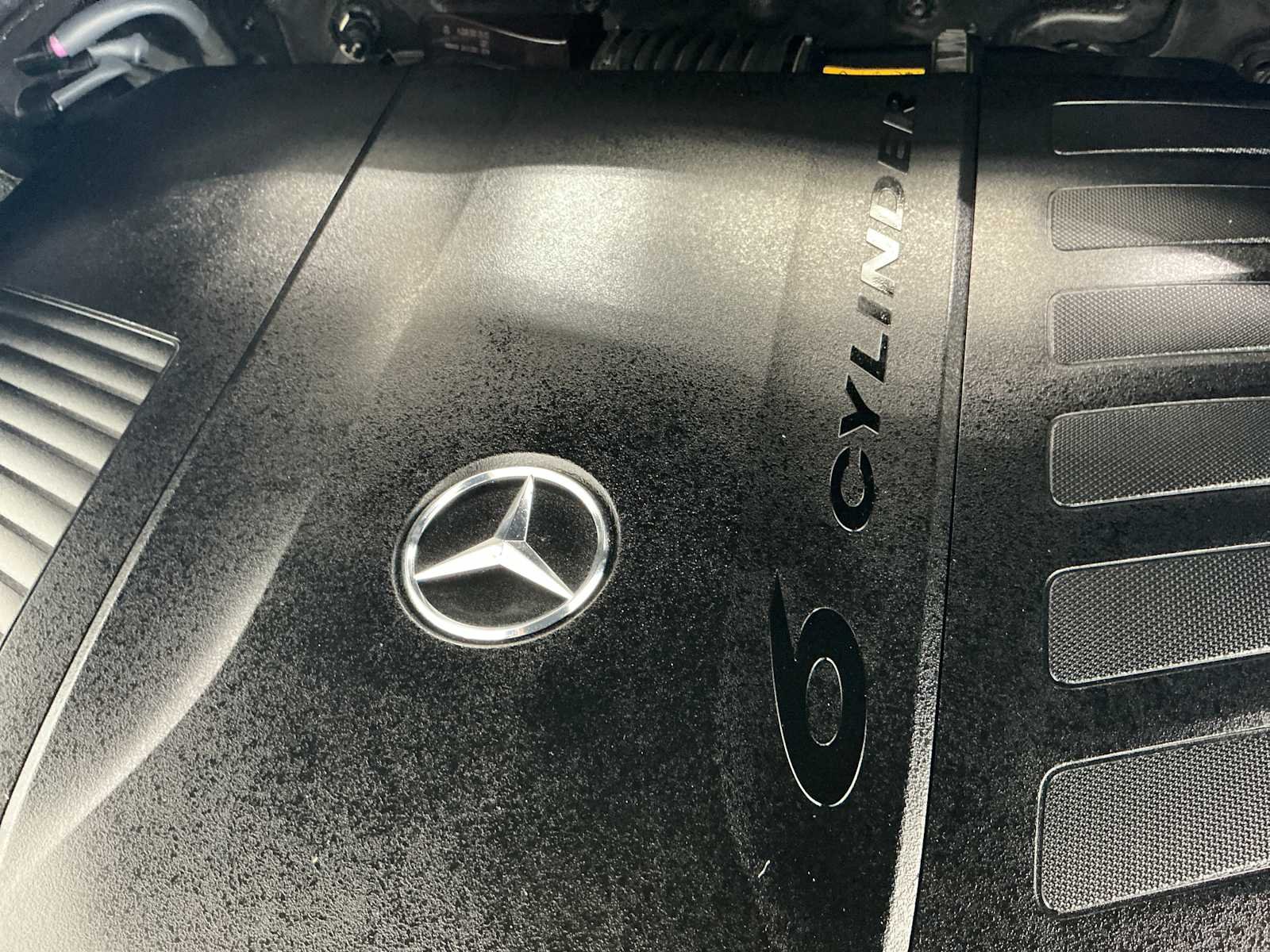 Certified Used 2022 Black Mercedes-Benz GLE 450 image 27