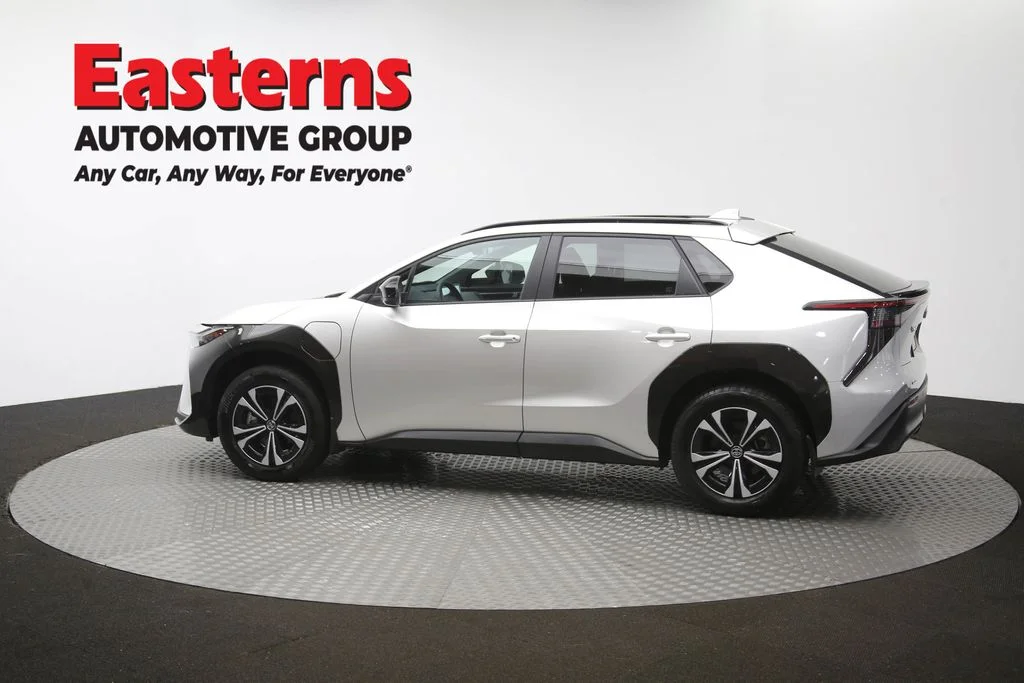 Used 2024 Silver Toyota XLE image 62