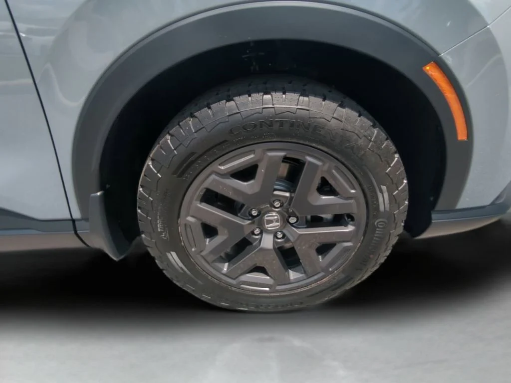 New 2026 Urban Gray Pearl Honda TrailSport image 27