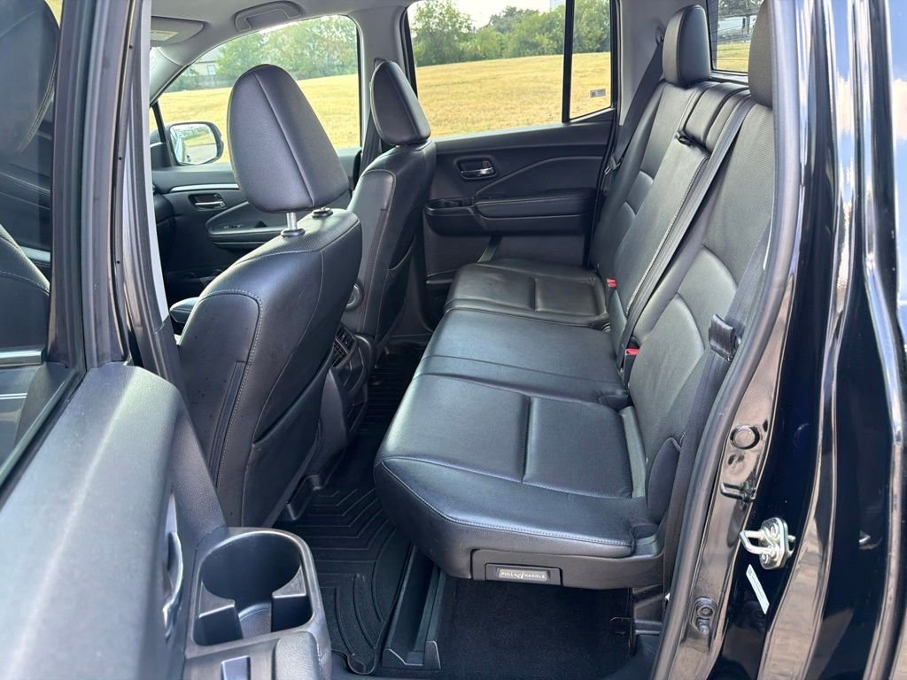 Used 2017 Black Honda RTL image 11